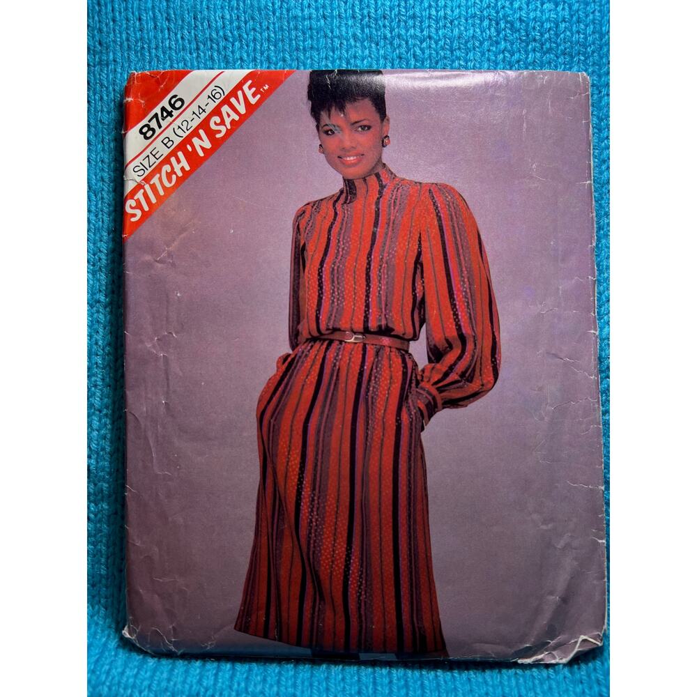 McCalls 8746 Sewing pattern high neck blouse A line skirt 1980s Size 12 14 16